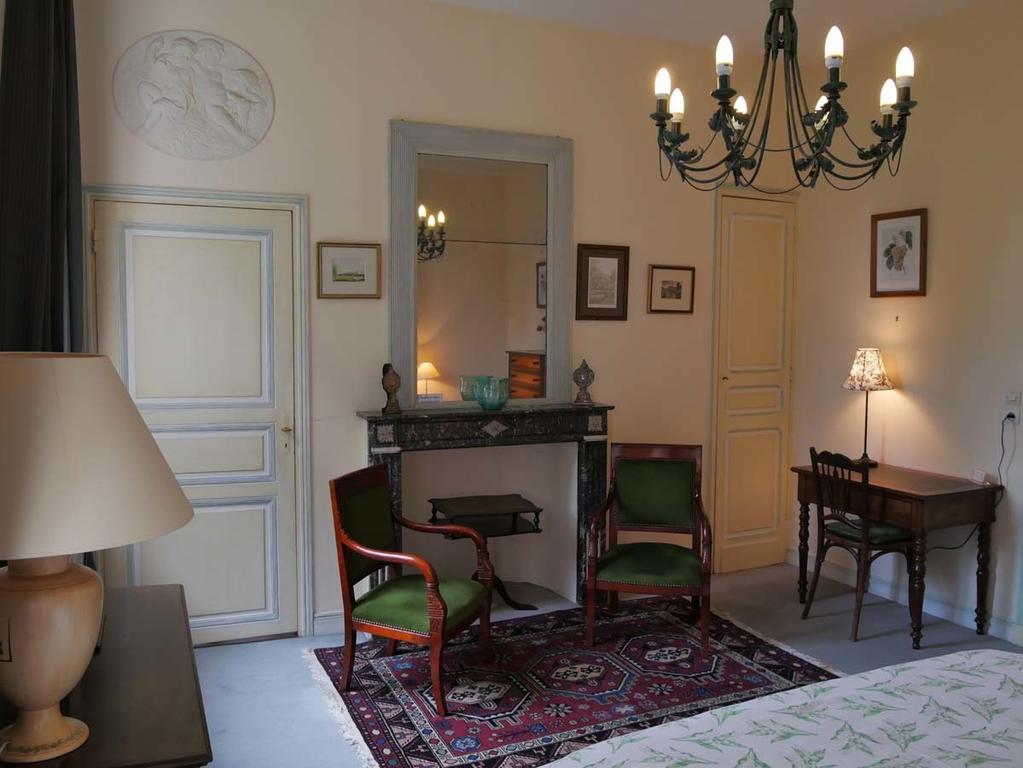 Chambres D'Hotes Chateau De Courcelette Hem Phòng bức ảnh
